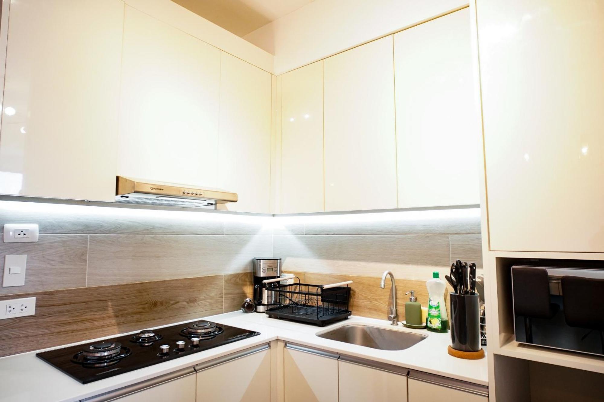 Modern Designed Studio Condo Near Ayala Centrio Cagayan de Oro Dış mekan fotoğraf